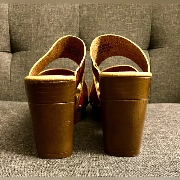 NWOB C Comfort Est. 1946 Cognac Brown Strappy Heeled Sandals - Picture 7 of 11
